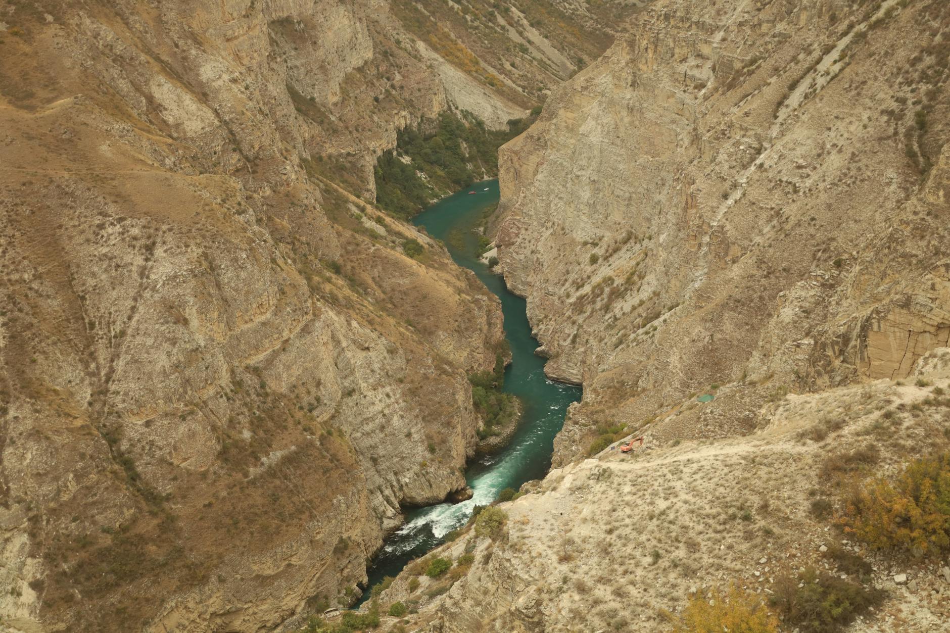 Demir Kapija Canyon: Vardar River Gorge