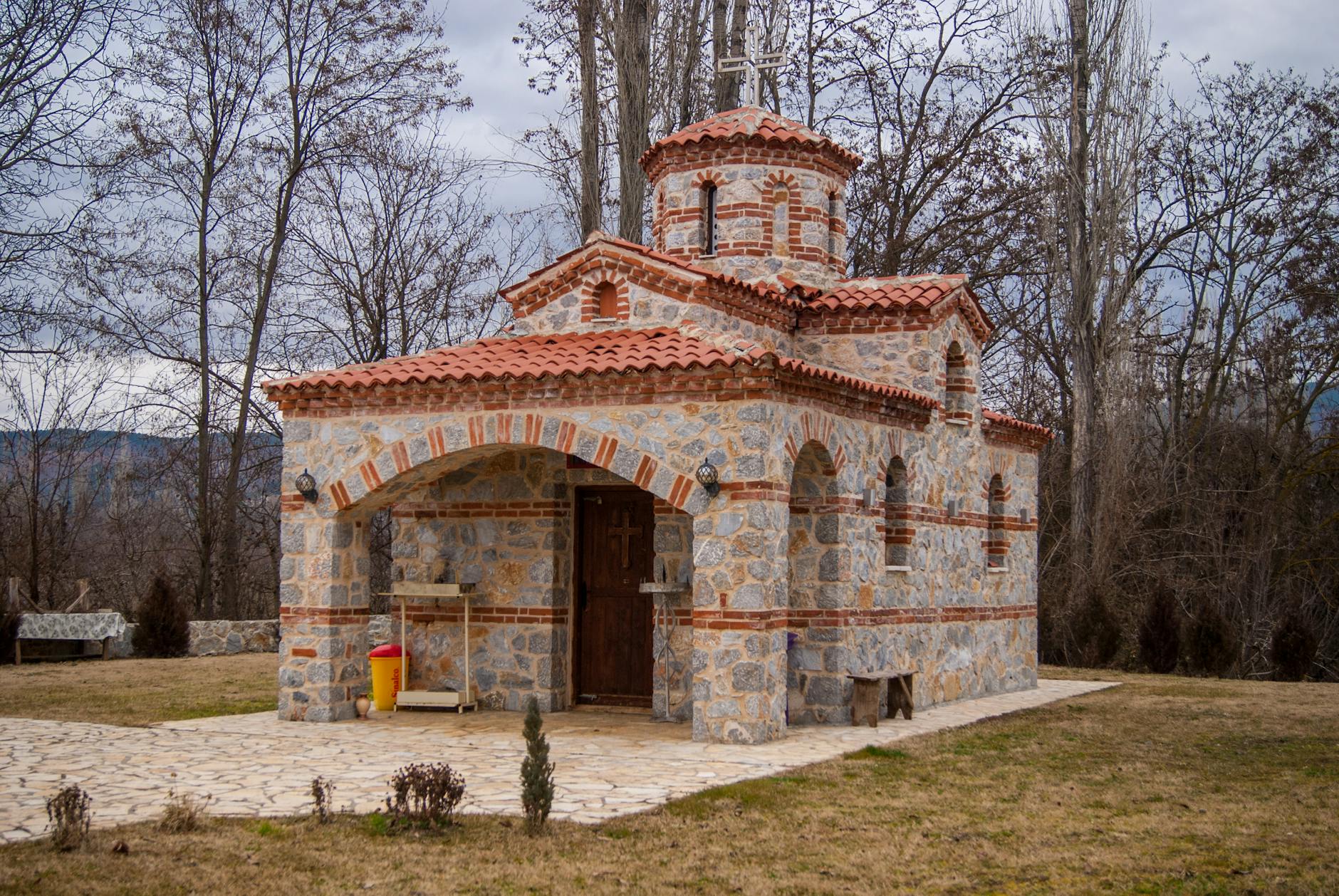 Mariovo Drive: Medieval Churches & Remote Beauty