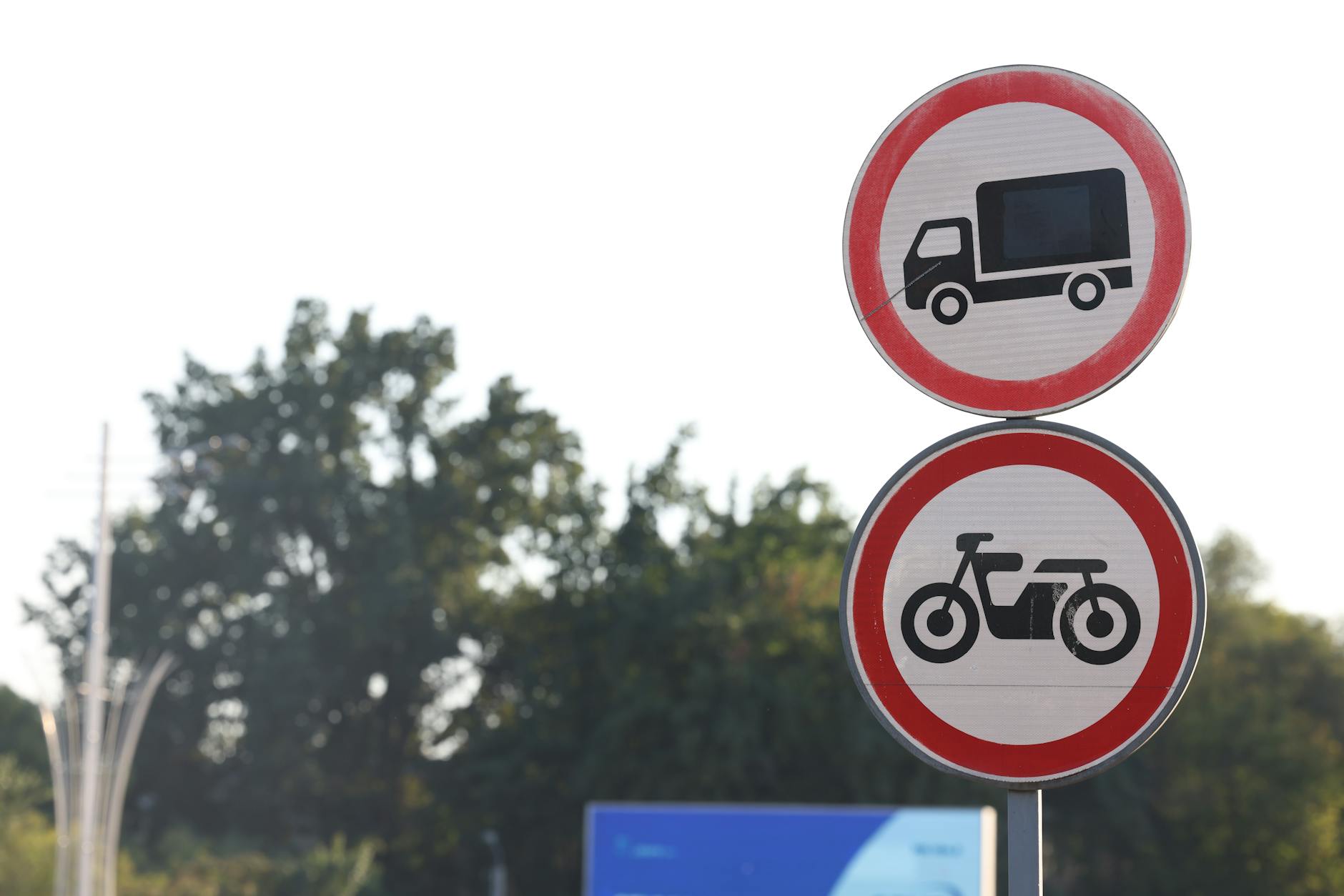 Driving in North Macedonia: Road Rules, Speed Limits & Parking Tips